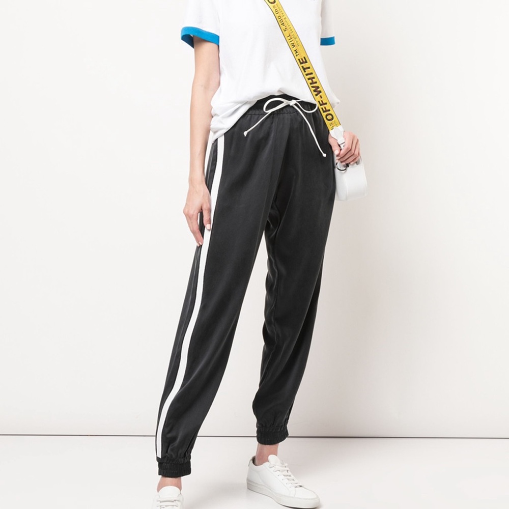 OFF WHITE TSHIRT - Picture 3 of 8